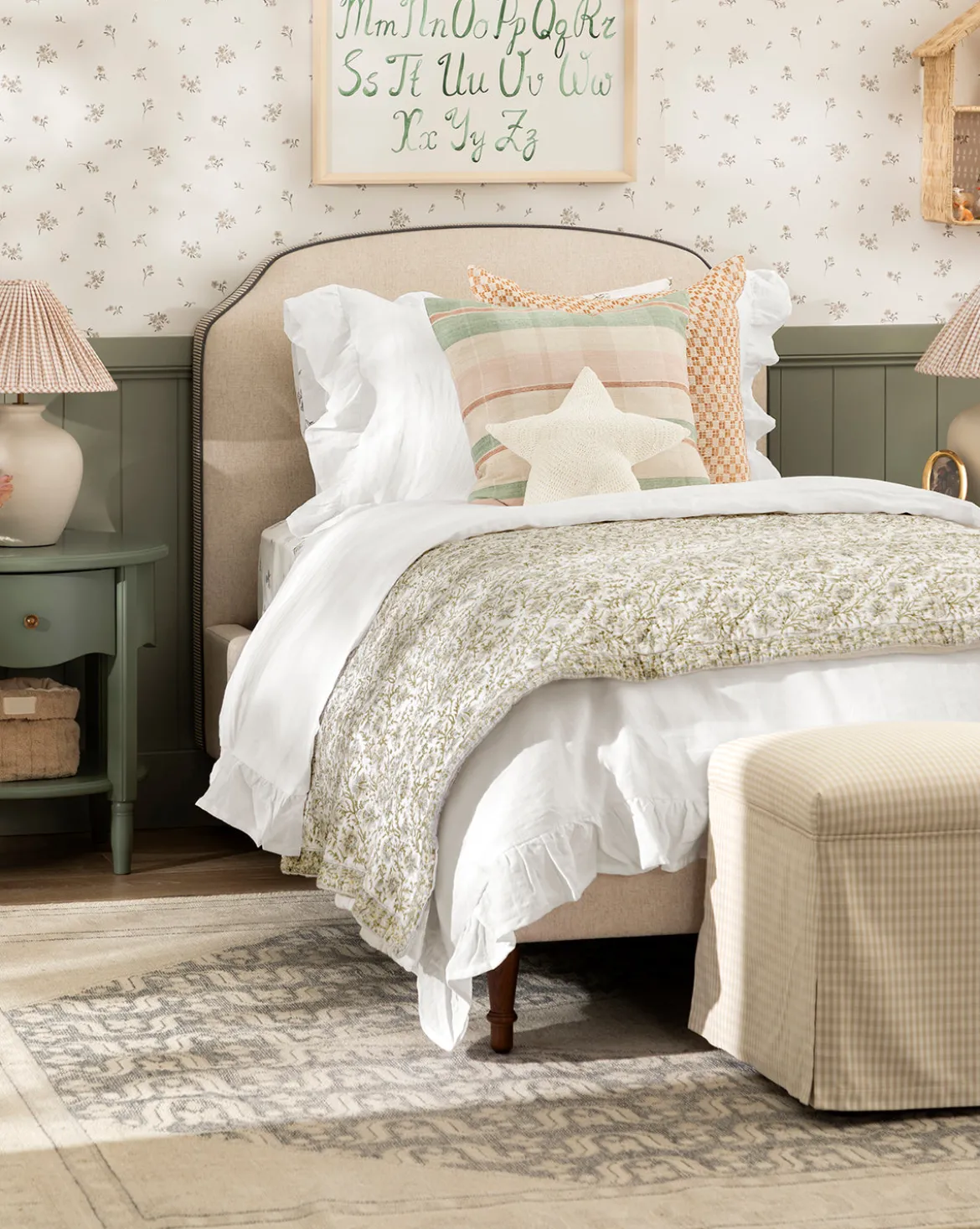 Willoughby Bed