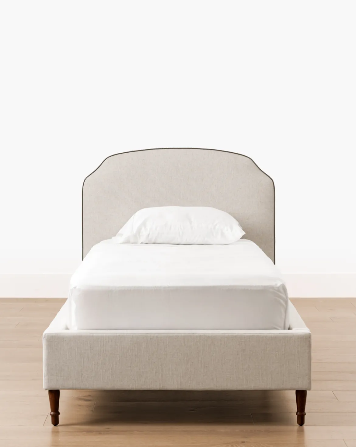 Willoughby Bed