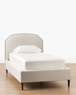 Willoughby Bed