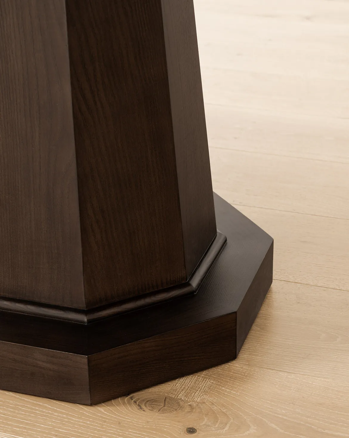 Winslow Dining Table