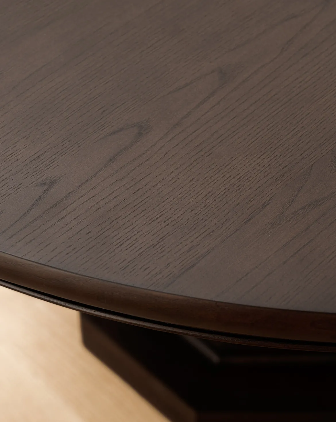 Winslow Dining Table