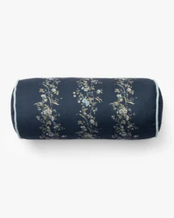 Wyeth Indoor/Outdoor Pillow