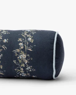 Wyeth Indoor/Outdoor Pillow